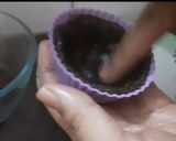 A picture of step 3 of No bake choco lava cupcake.