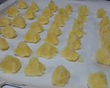 Hình bước làm 3 của món Cookies dừa Congolese