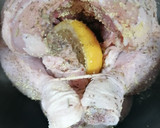 Foto del paso 3 de la receta: Pollo asado en olla exprés