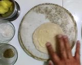 A picture of step 4 of Punjabi Chini ka Parantha.