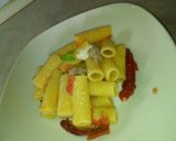 Foto del passaggio 3 della ricetta The new pasta al pomodoro with basil