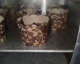 Foto langkah ke 4 dari resep Triple Choco Muffin (cuma diaduk aduk saja).