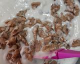 Foto del paso 3 de la receta: Budín de banana 🍌, chips de chocolate 🍫 y nueces