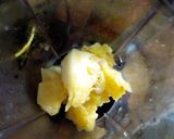 A picture of step 1 of Pineapple Jam.
