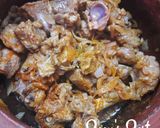 A picture of step 3 of Chinioti Mutton Kunna.