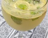 A picture of step 3 of Masala Lemon mint slush.