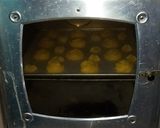 Foto langkah ke 4 dari resep Choux Pastry vla Vanilla.