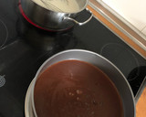 Foto del paso 3 de la receta: Tarta 2 chocolates, con base de galleta