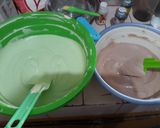Foto langkah ke 4 dari resep Bolu zebra putih telur pandan coklat (W#36).