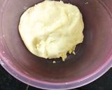 A picture of step 2 of Gulkand stuffed cookies.