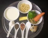 A picture of step 1 of White Sauce Pasta.