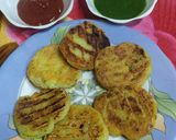 फलाहारी आलू टिक्की (Falahari Aloo Tikki Recipe in Hindi) रेसिपी चरण 4 फोटो