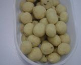 Foto langkah ke 5 dari resep Bola ubi seres.