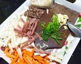 Foto langkah ke 1 dari resep Lumpia Kering kulit Pangsit.