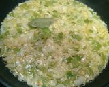 Foto del paso 1 de la receta Merluza en salsa de tomate y pimiento verde