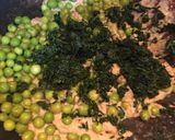 A picture of step 7 of Methi Matar Malai.