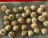 A picture of step 3 of Chilli garlic Brussels sprouts.