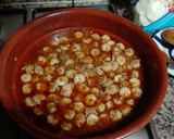 Foto del paso 4 de la receta: Langostinos al pil pil o al ajillo