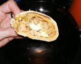 Foto del paso 9 de la receta: Empanadas de cerdo agridulces con masa criolla