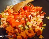 Fűszeres rántotta recept fázis 3 fotója