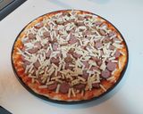 Foto langkah ke 4 dari resep Pizza Topping Sosis.