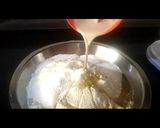 A picture of step 2 of Cheese bomb pizza.