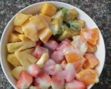 Hình bước làm 4 của món Hoa quả dầm 🍊🍉🍍🍓