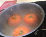 A picture of step 3 of Ovo Con Tomato.