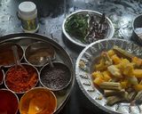 A picture of step 2 of Drum 🥁 stick mix veggies spicy sambar.