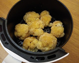 Foto del passaggio 2 della ricetta Cavolfiore fritto nella friggitrice ad aria