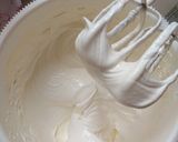 Foto langkah ke 2 dari resep Vanilla sponge cake (instan).