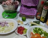 Foto langkah ke 1 dari resep Sup ikan tuna.