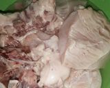 Foto langkah ke 1 dari resep Soto Ayam Kuah Kuning.
