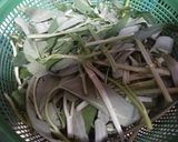 Foto langkah ke 1 dari resep Tumis Kangkung Pedas.