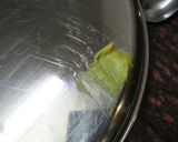 A picture of step 5 of Khandvi.