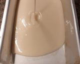 A picture of step 7 of Emoji mini cakes (eggless).