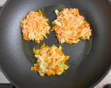 Foto del passaggio 3 della ricetta Pajeon (Pancake coreani salati con carote e cavolo)🥕🥞🇰🇷