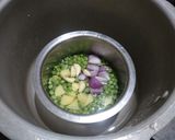 A picture of step 1 of Green peas soup.