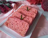 Foto langkah ke 12 dari resep Roti Tawar Buah Naga Eggless.