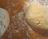 Köménymagos sörkifli sajtkrémmel,sajttal töltve 🥐🥐🥐 recept fázis 3 fotója