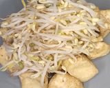 Foto langkah ke 5 dari resep Tahu Kuah Kecap.