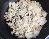 Foto del paso 2 de la receta: Filetes de ternera en salsa con aceitunas verdes
