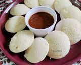 A picture of step 6 of Idli With Tomato Coconut Chutney.