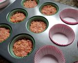 A picture of step 3 of Meatloaf Cupcakes.