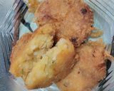 Foto langkah ke 3 dari resep Perkedel kentang maknyus.