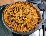 Une image de l'étape 8 de Tarte aux pommes et fudge écossais.