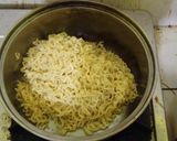 Foto langkah ke 3 dari resep Mie Tek Tek pakai Kuah 🍝🫕.