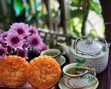 Hình bước làm 8 của món Bánh nướng nhân trà xanh trứng mặn