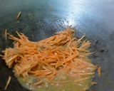 Foto langkah ke 1 dari resep #210 Pastel isi Bihun.