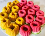Foto langkah ke 5 dari resep Bolu Kukus Putih Telur.